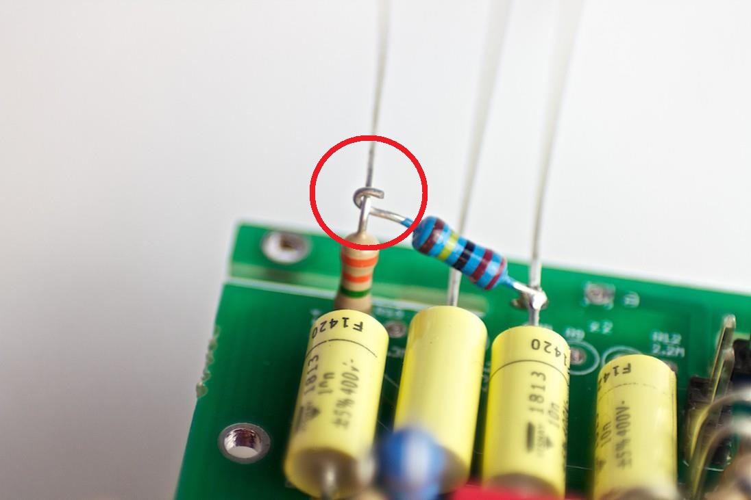 Soldering R13 to C4 and R15 - view 1