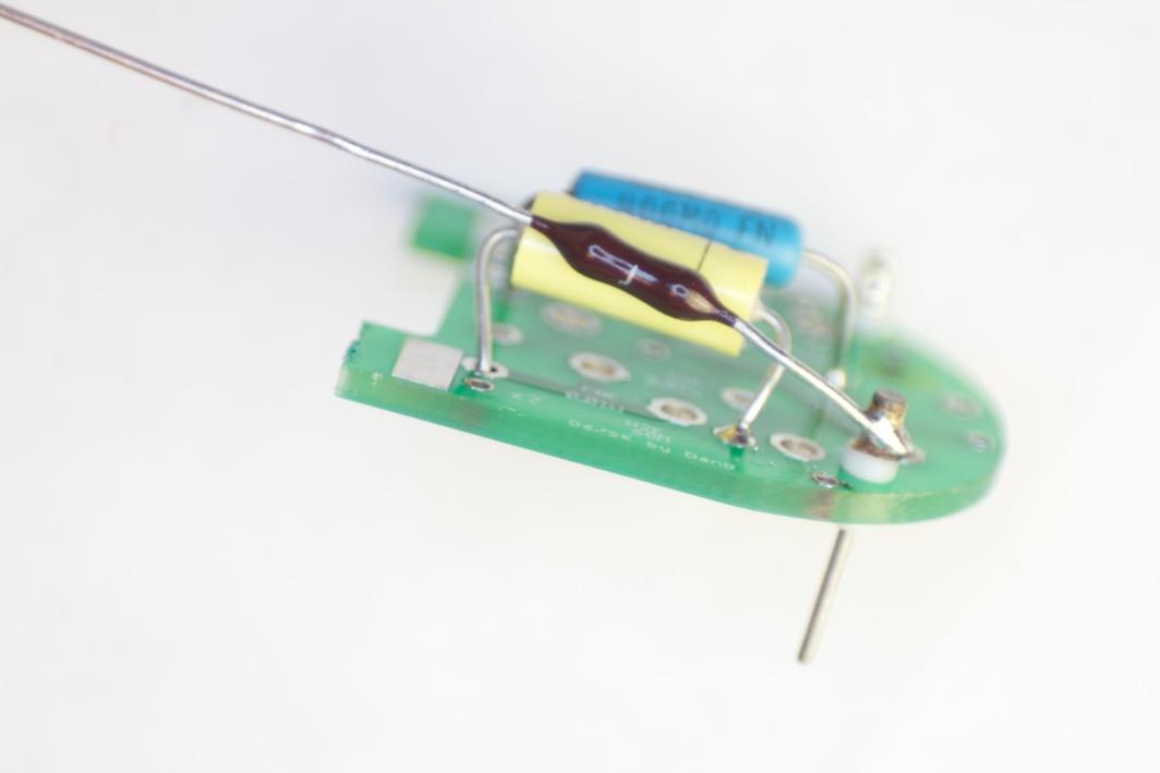 R2 soldered to turret pad on tube PCB