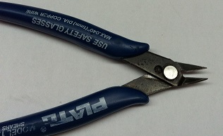 Plato flush cutters for trimming component leads